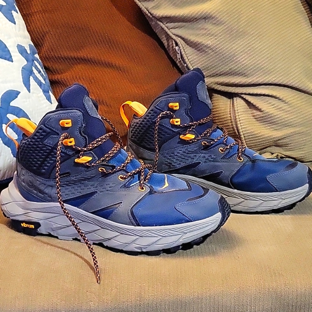 Mens 9.5D Hoka One One Anacapa Mid GTX